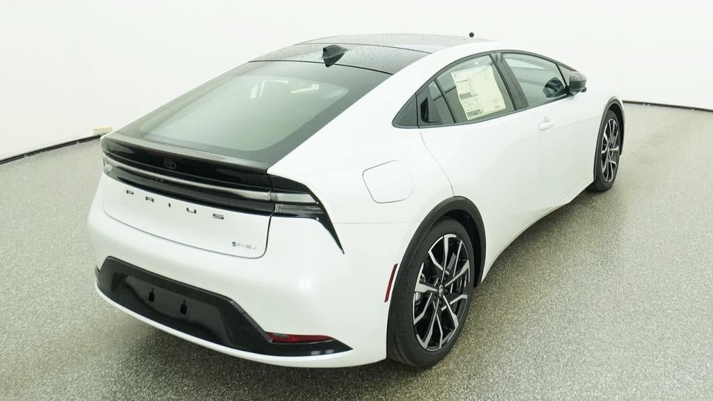 New 2027 Toyota Prius Plug-In Hybrid w/ Limited Premium Package FWD image 8