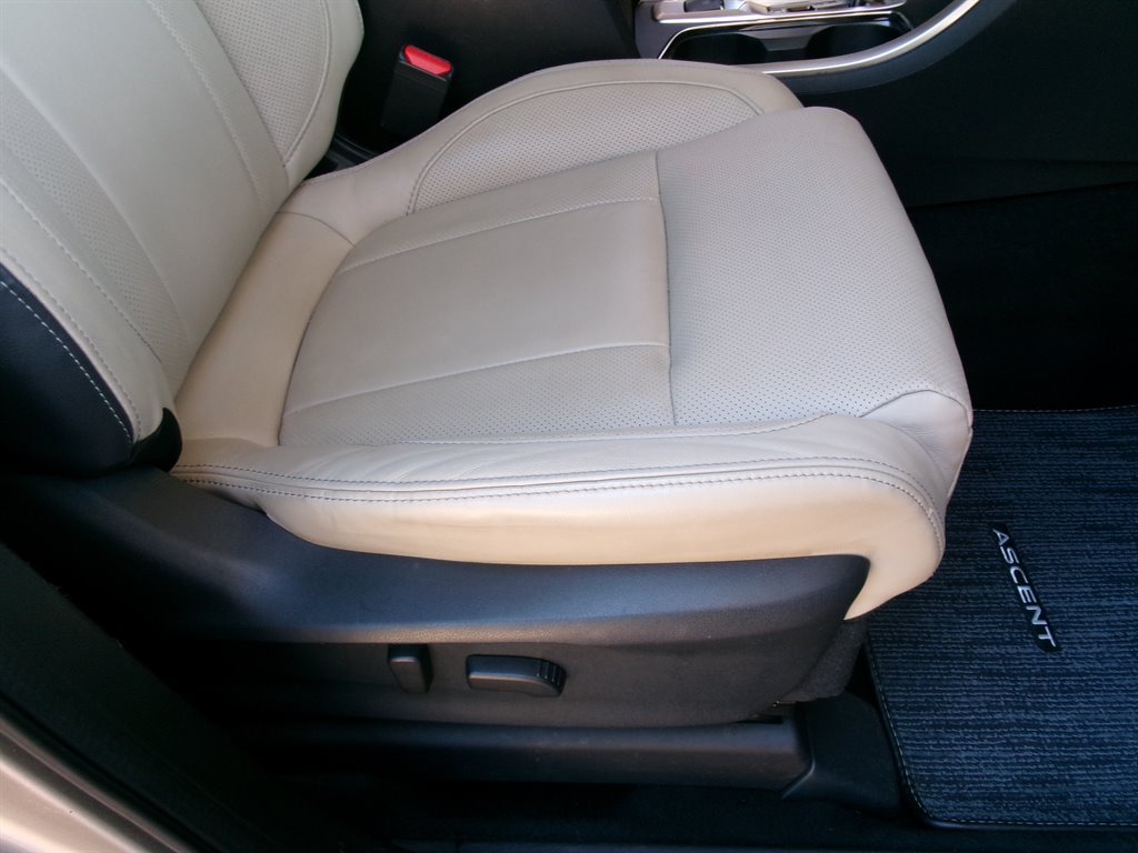 Used 2019 Subaru Ascent Limited w/ Popular Package #2A AWD/4WD image 22