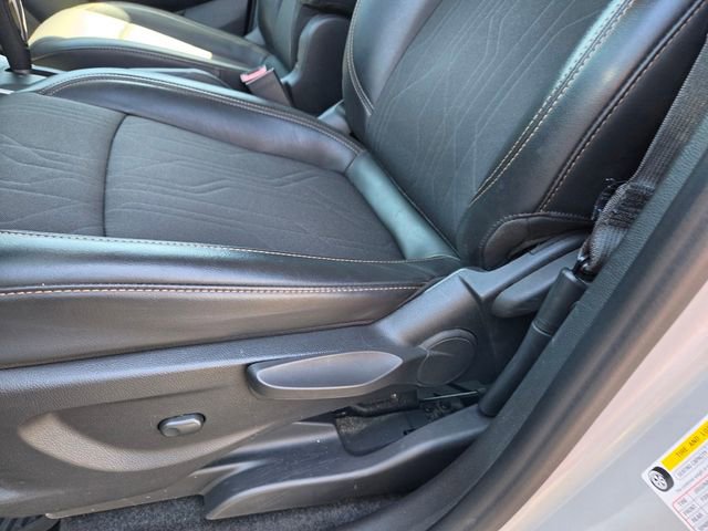 Used 2021 Chevrolet Trax LT FWD image 24
