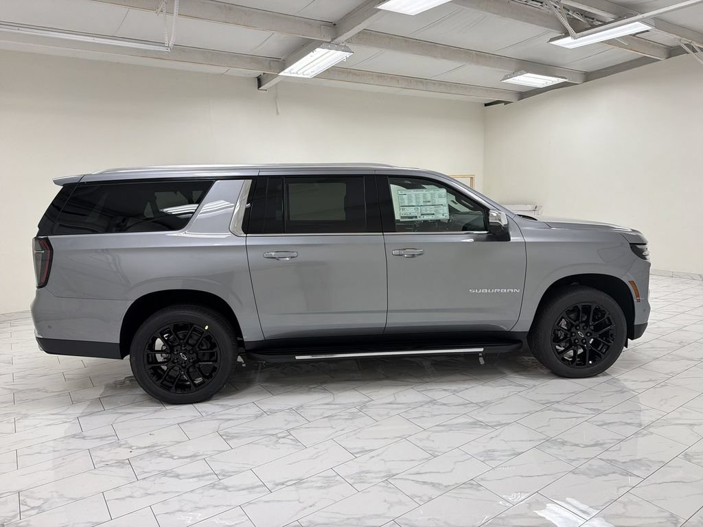 New 2026 Chevrolet Suburban Premier w/ Sun And Tow Package AWD/4WD image 9