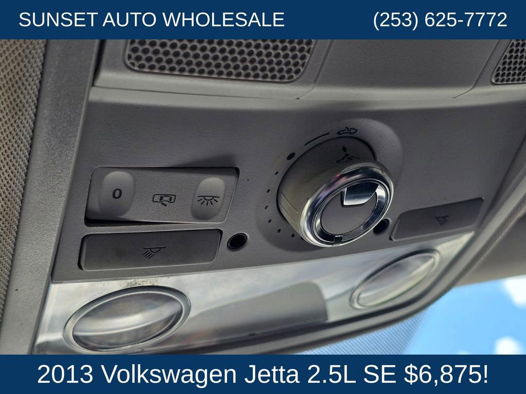 Used 2013 Volkswagen Jetta SE image 36