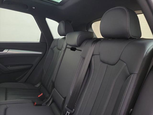Used 2025 Audi Q5 2.0T Premium AWD/4WD image 13