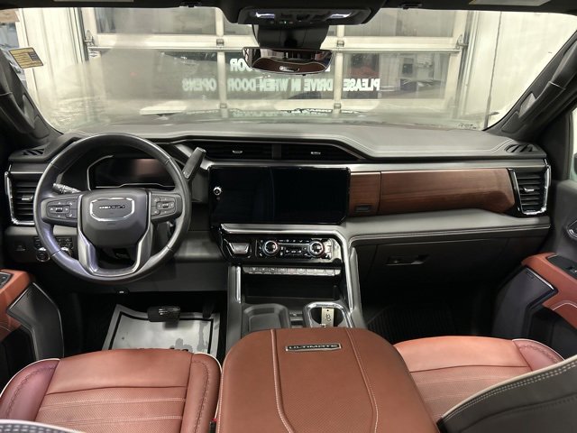 Used 2024 GMC Sierra 3500 Denali Ultimate image 35