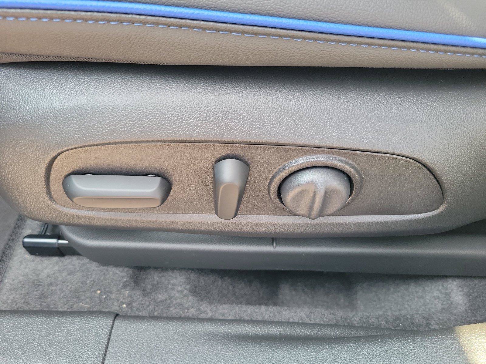 New 2026 Buick Envista Sport Touring w/ Convenience I Package FWD image 18