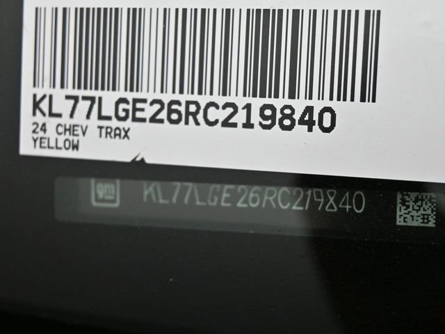 Used 2024 Chevrolet Trax RS image 40