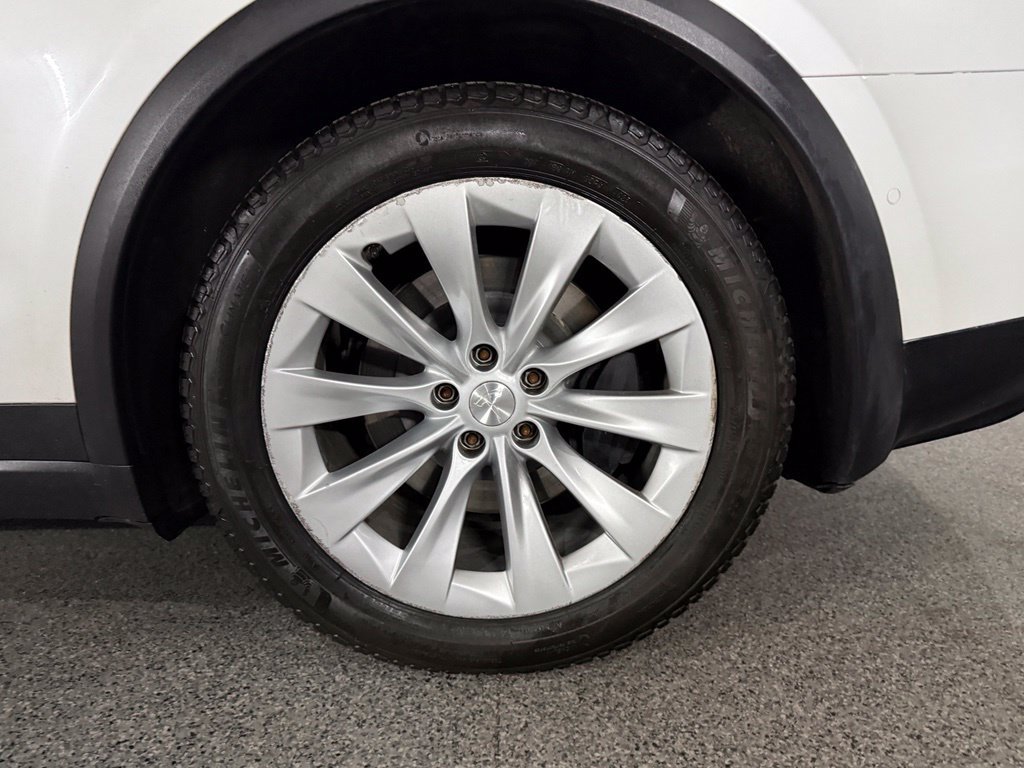 Used 2019 Tesla Model X Long Range AWD/4WD image 15