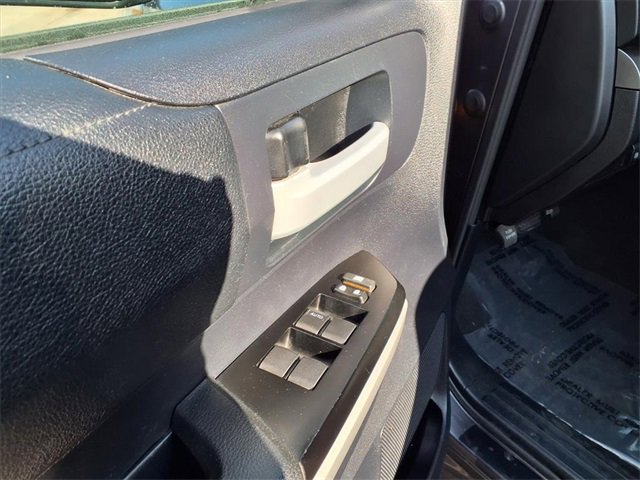 Used 2015 Toyota Tundra SR5 w/ TRD Off Road Package image 10