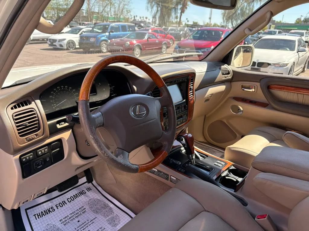 Used 2001 Lexus LX 470 4WD image 8