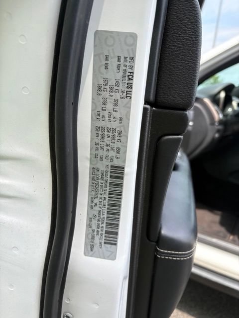 Used 2017 Jeep Grand Cherokee Limited AWD/4WD image 13