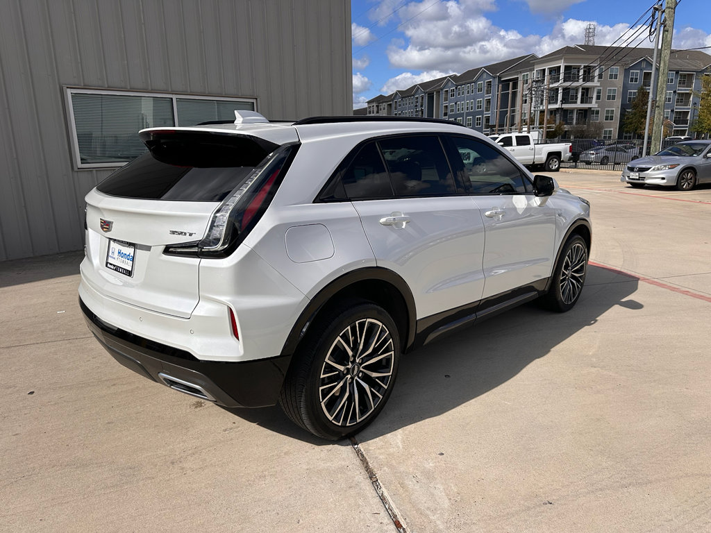 Used 2024 Cadillac XT4 Sport image 8