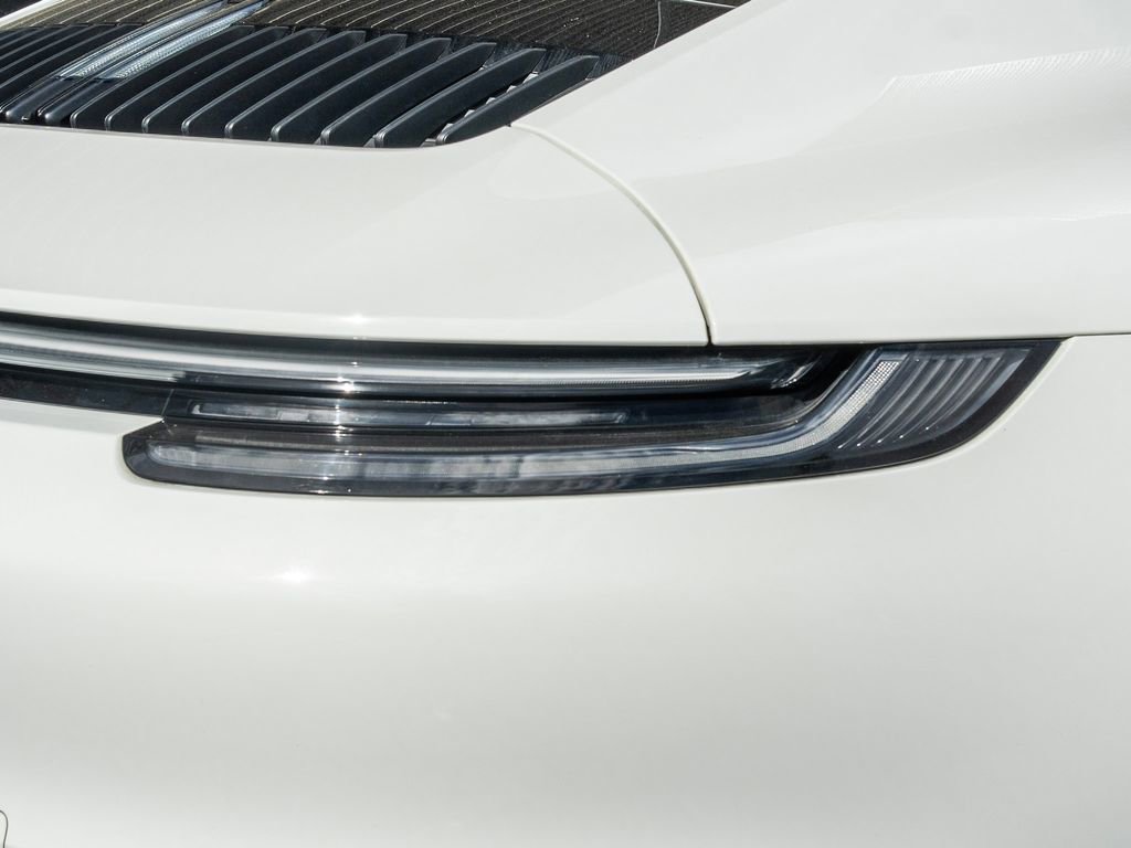 Certified 2024 Porsche 911 Carrera GTS RWD image 17