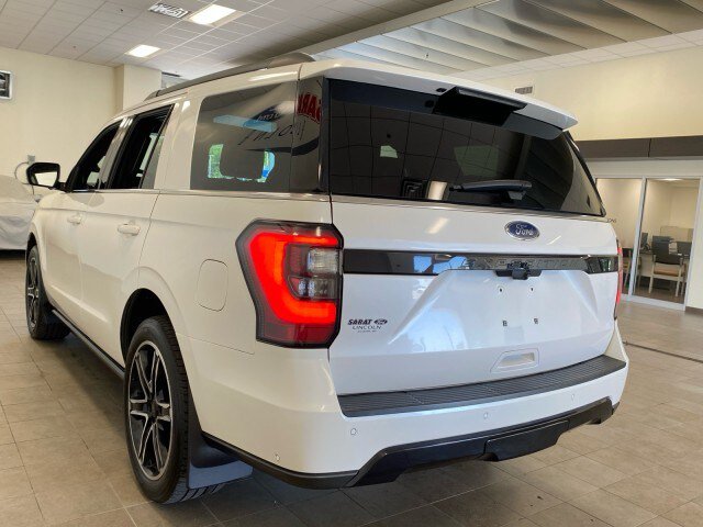 Used 2019 Ford Expedition Limited w/ Equipment Group 303A AWD/4WD image 5