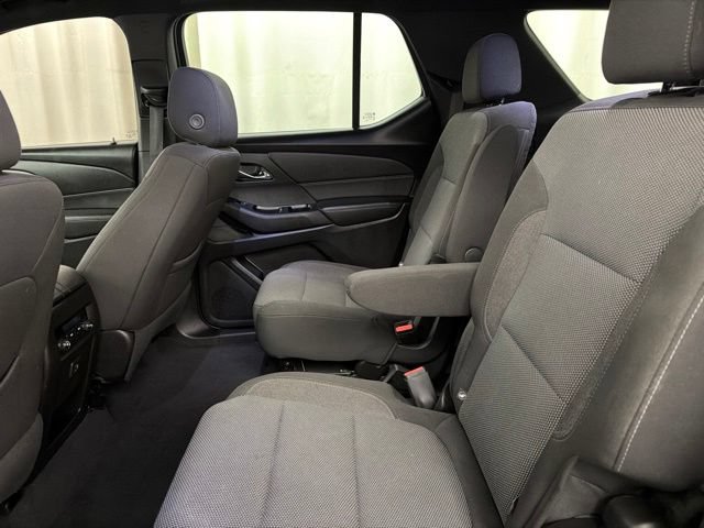 Used 2023 Chevrolet Traverse LT w/ Rear Camera Mirror Package AWD/4WD image 25