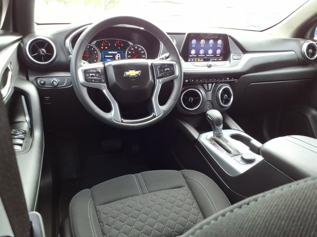 Used 2022 Chevrolet Blazer LT w/ Redline Edition image 10