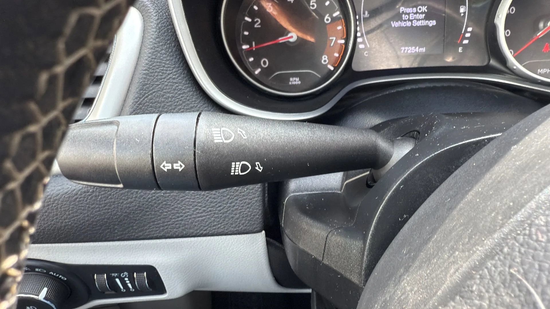 Used 2021 Jeep Compass Latitude image 14