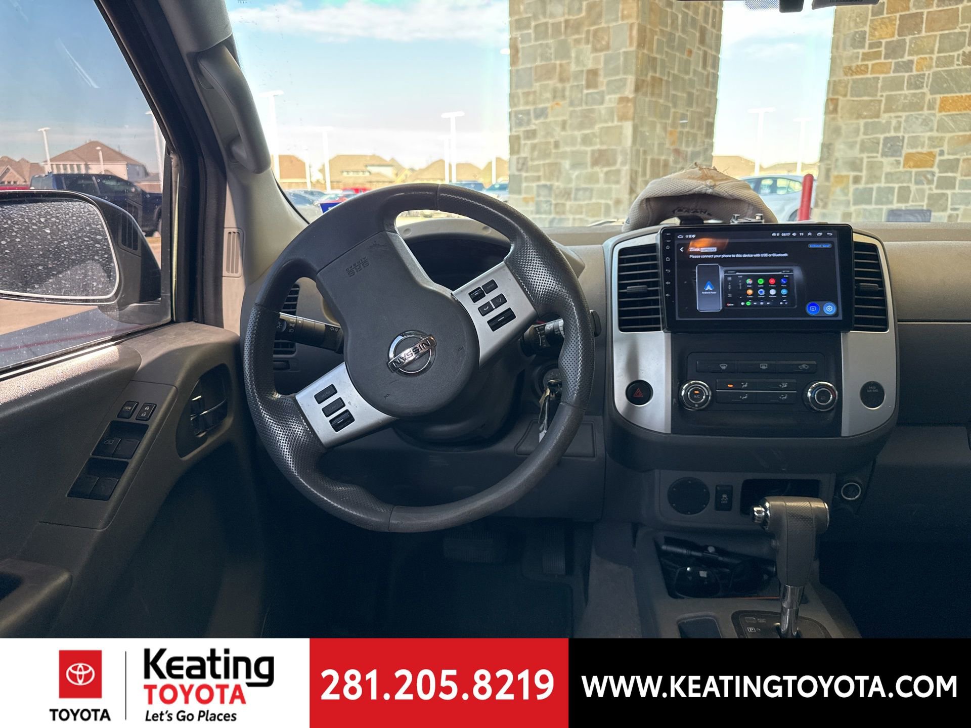 Used 2013 Nissan Frontier SV image 9