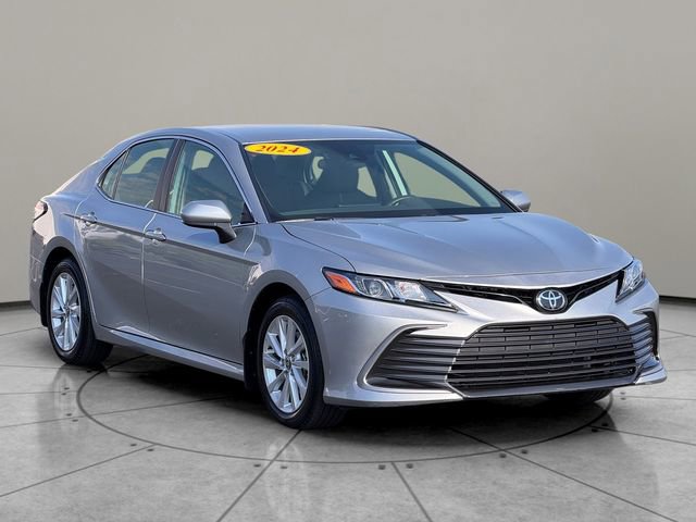 Certified 2024 Toyota Camry LE AWD/4WD image 8