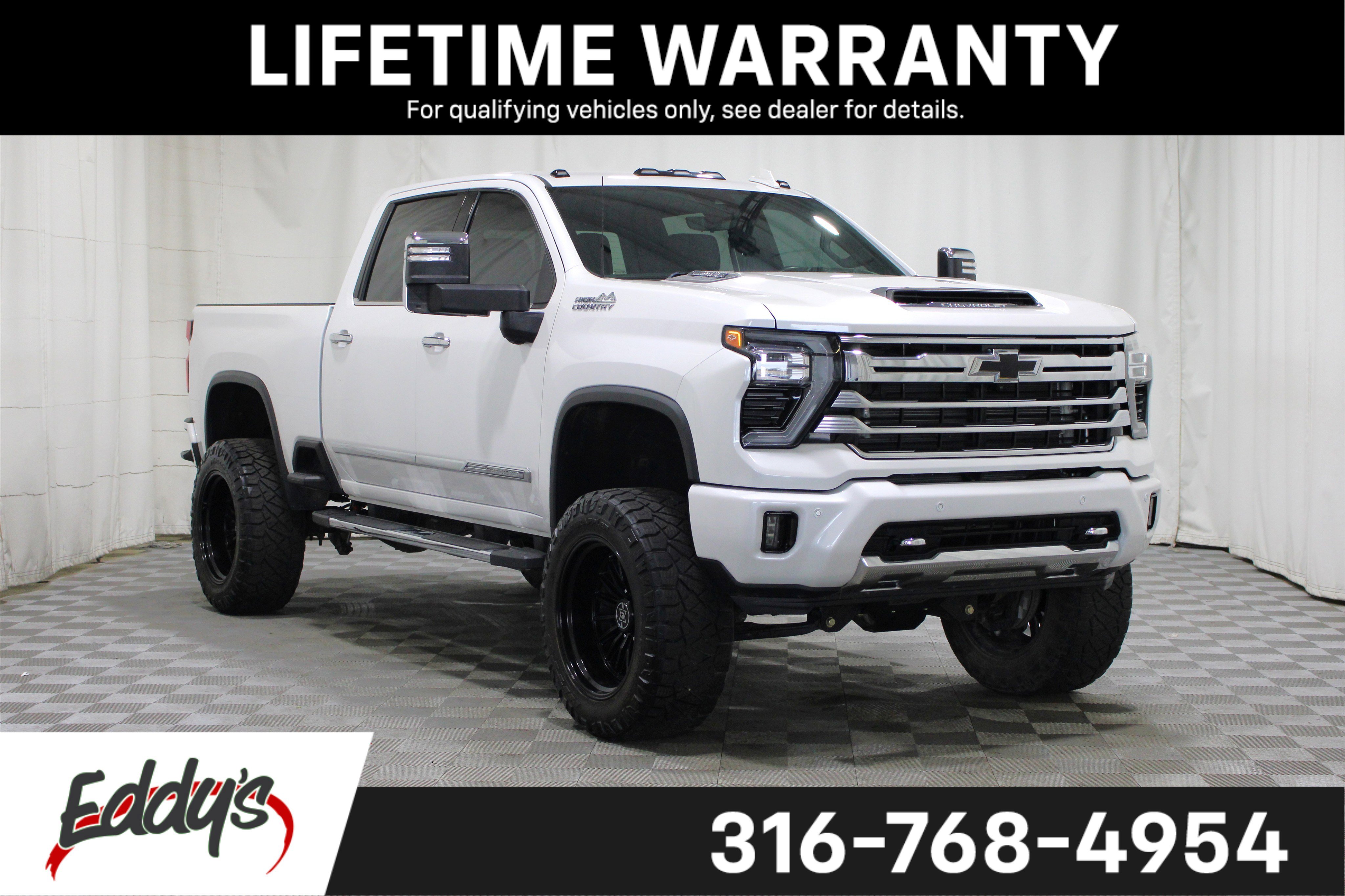 Used 2024 Chevrolet Silverado 2500 High Country w/ Technology Package AWD/4WD image 1