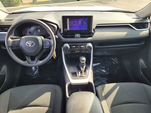 Used 2024 Toyota RAV4 LE image 9