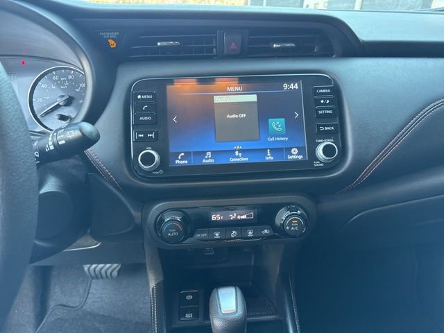 Used 2023 Nissan Kicks SR image 18