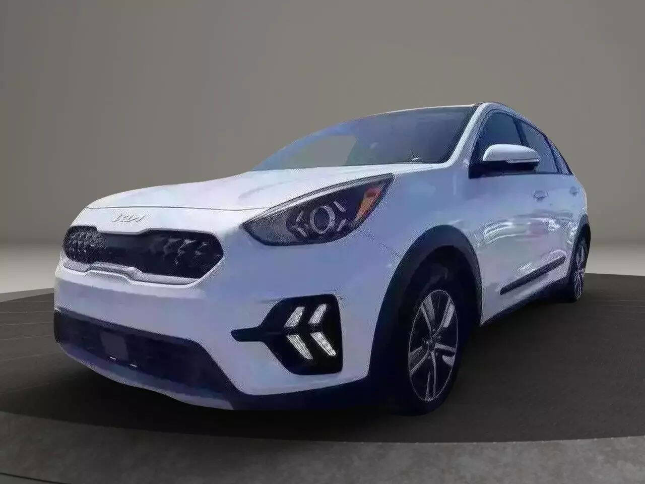 Used 2022 Kia Niro EX Premium image 1
