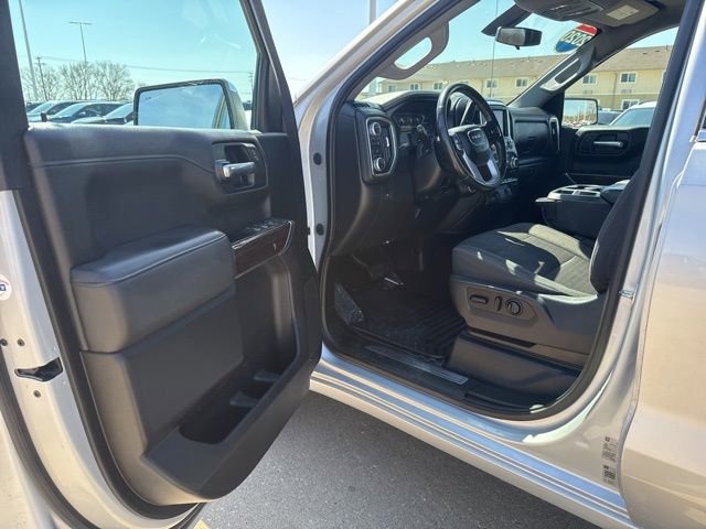 Used 2020 GMC Sierra 1500 SLE w/ SLE Value Package image 12