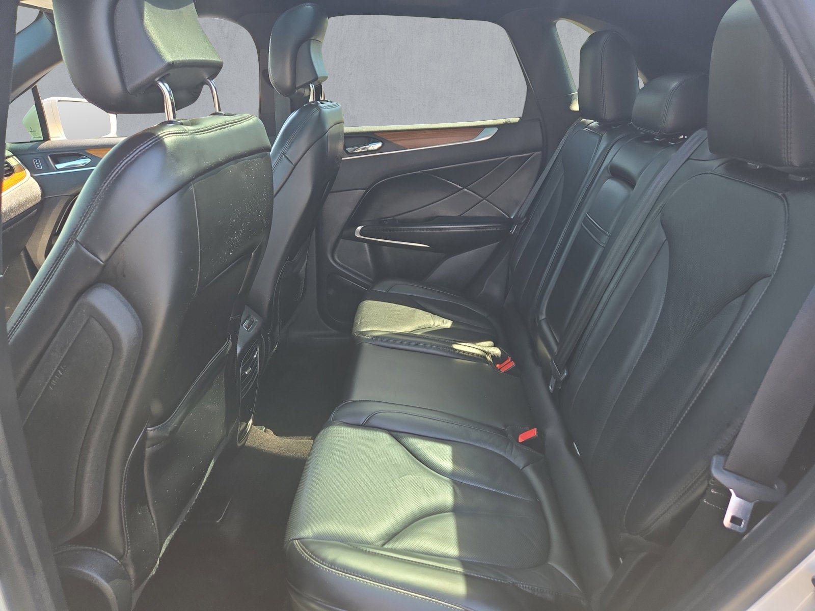 Used 2019 Lincoln MKC Reserve w/ MKC Climate Package FWD image 23