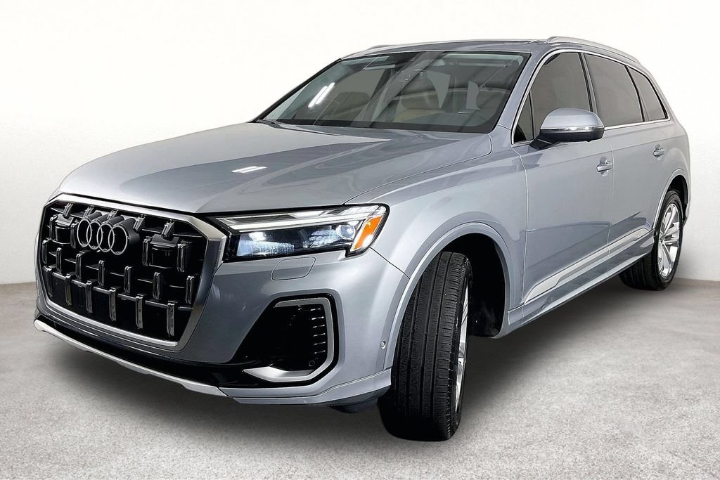 Used 2025 Audi Q7 3.0T Premium Plus AWD/4WD image 13
