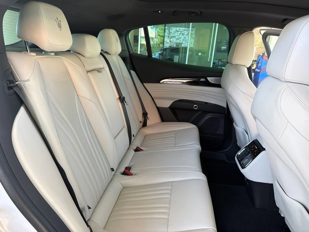 Certified 2023 Maserati Grecale Modena AWD/4WD image 19