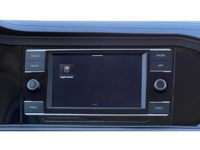Used 2023 Volkswagen Jetta SE image 39