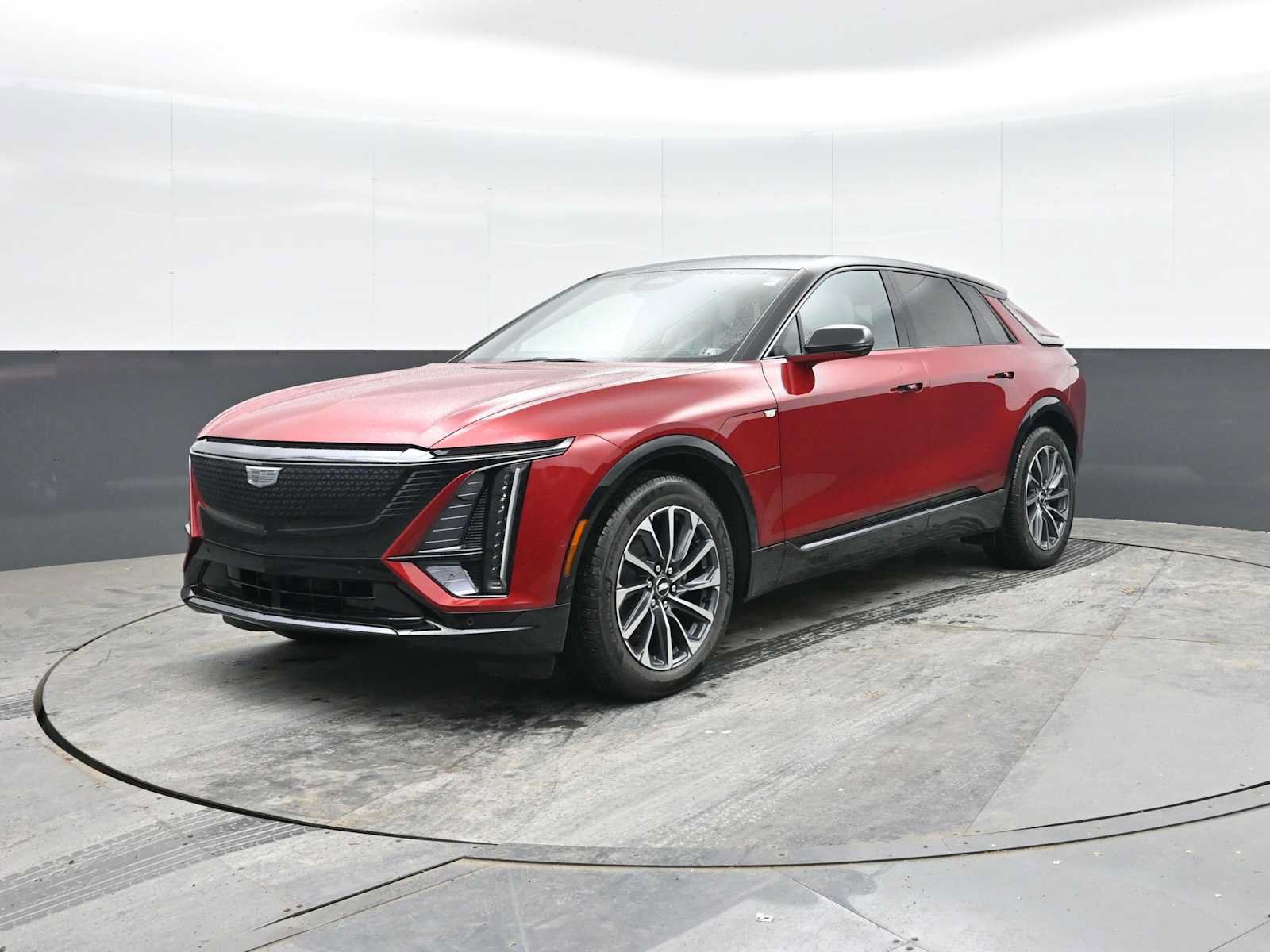 New 2025 Cadillac Lyriq Sport AWD/4WD image 5