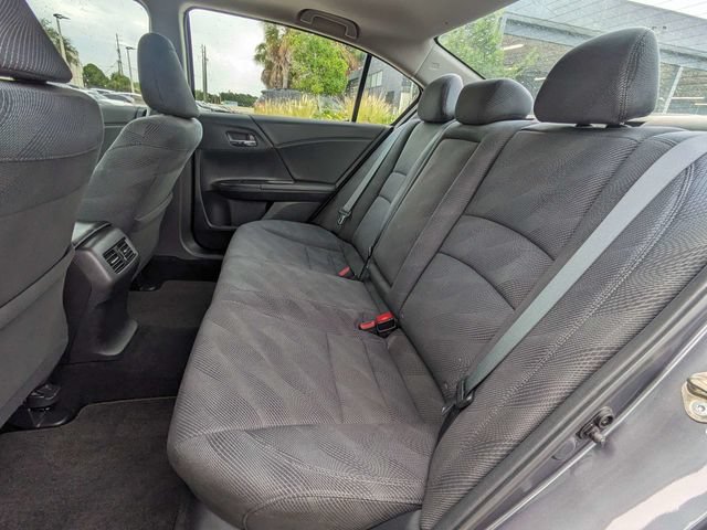 Used 2017 Honda Accord EX image 14