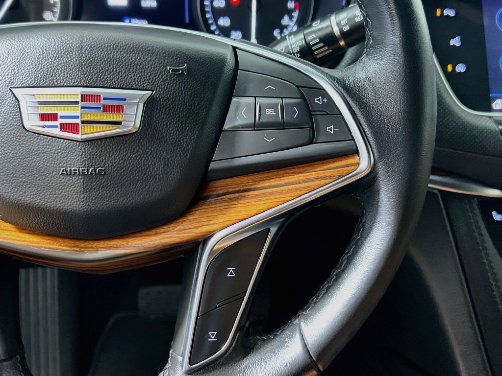 Used 2023 Cadillac XT5 Premium Luxury w/ Technology Package FWD image 19