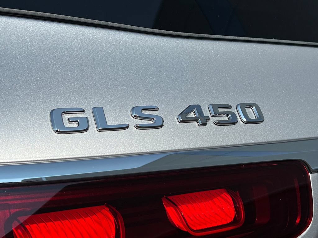 New 2026 Mercedes-Benz GLS 450 4MATIC image 31