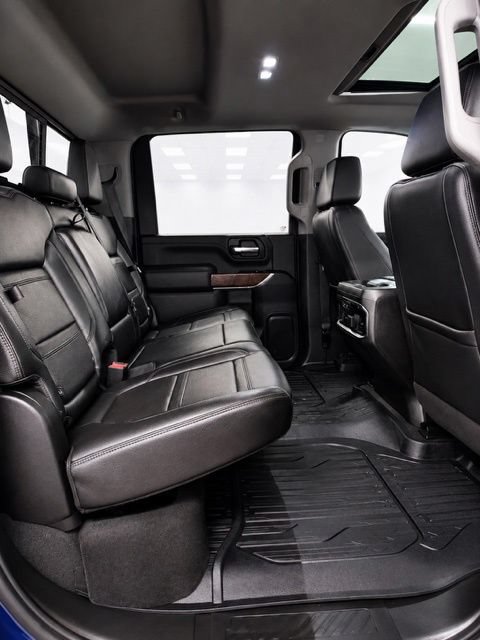 Used 2020 GMC Sierra 2500 Denali w/ Gooseneck/5TH Wheel Package AWD/4WD image 19