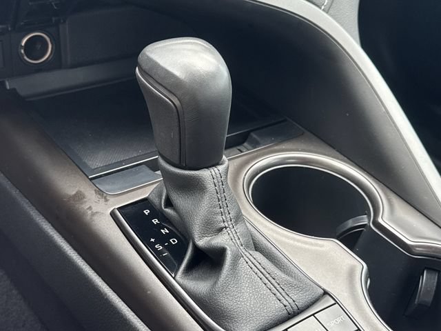 Used 2022 Toyota Camry SE AWD/4WD image 15