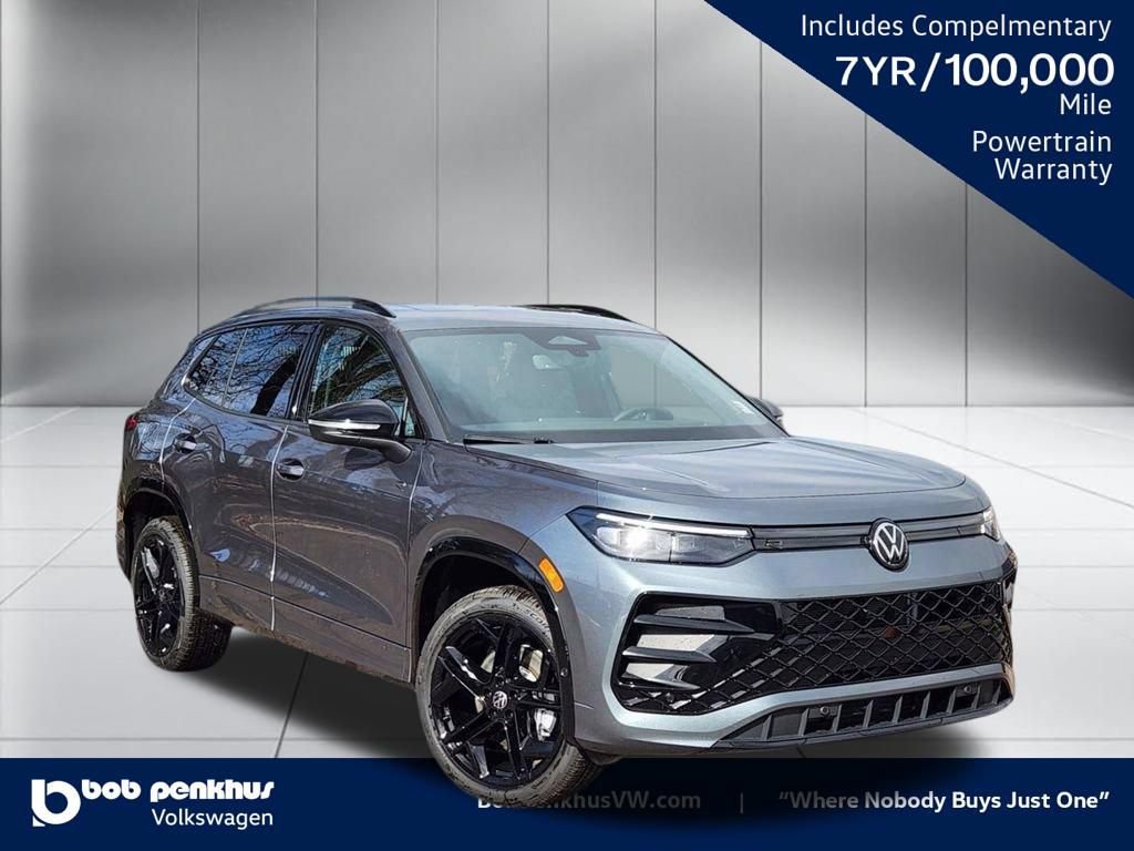 New 2026 Volkswagen Tiguan SE R-Line AWD/4WD image 1