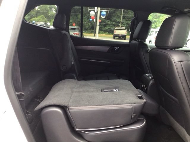Used 2026 Buick Enclave Sport Touring FWD image 20
