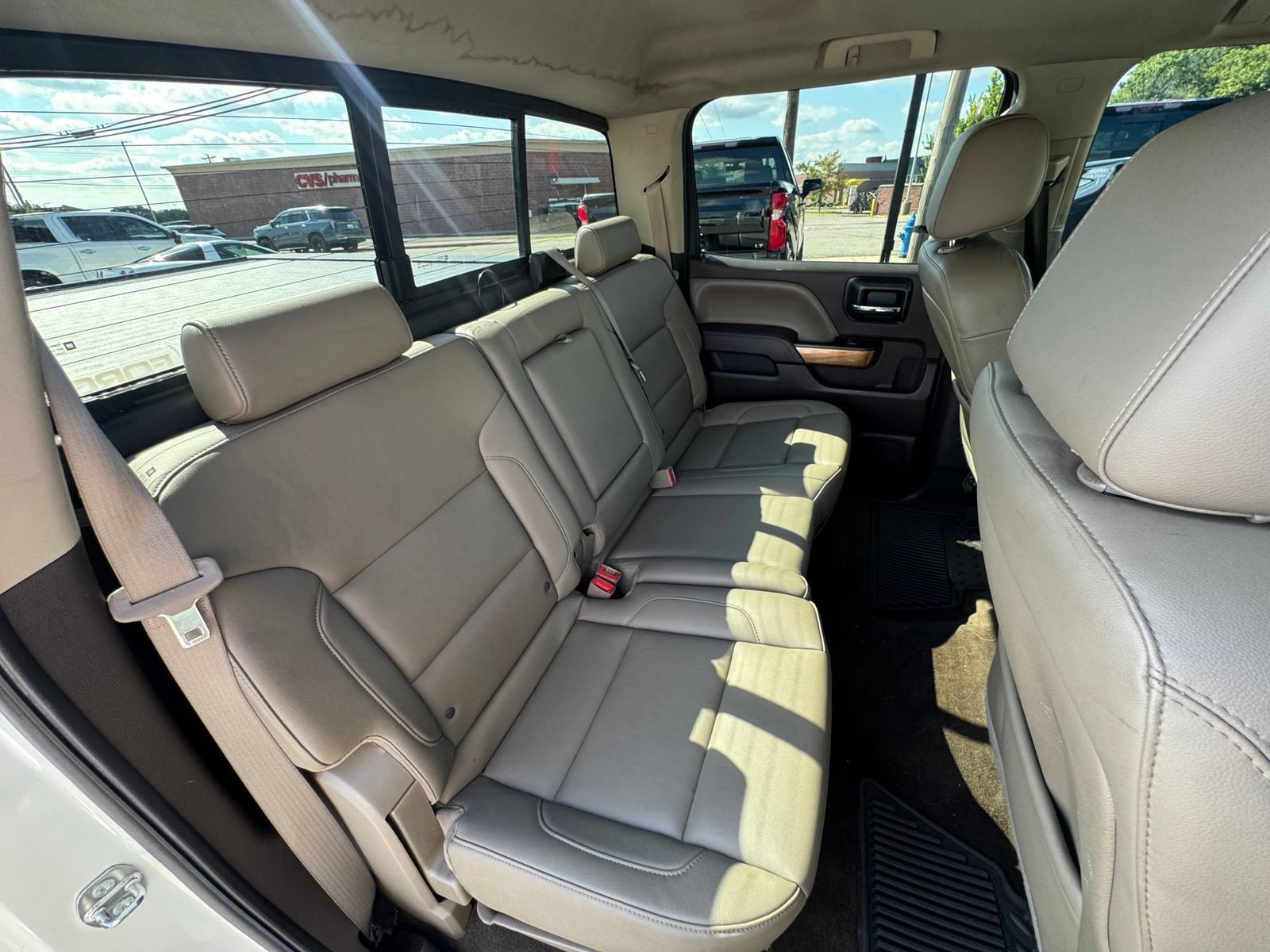 Used 2015 Chevrolet Silverado 1500 LTZ w/ LTZ Plus Package AWD/4WD image 29