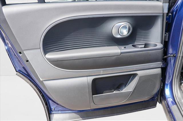 New 2026 Hyundai Ioniq 9 SE image 24