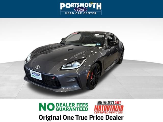 Used 2025 Toyota GR86 Premium w/ Performance Package image 13