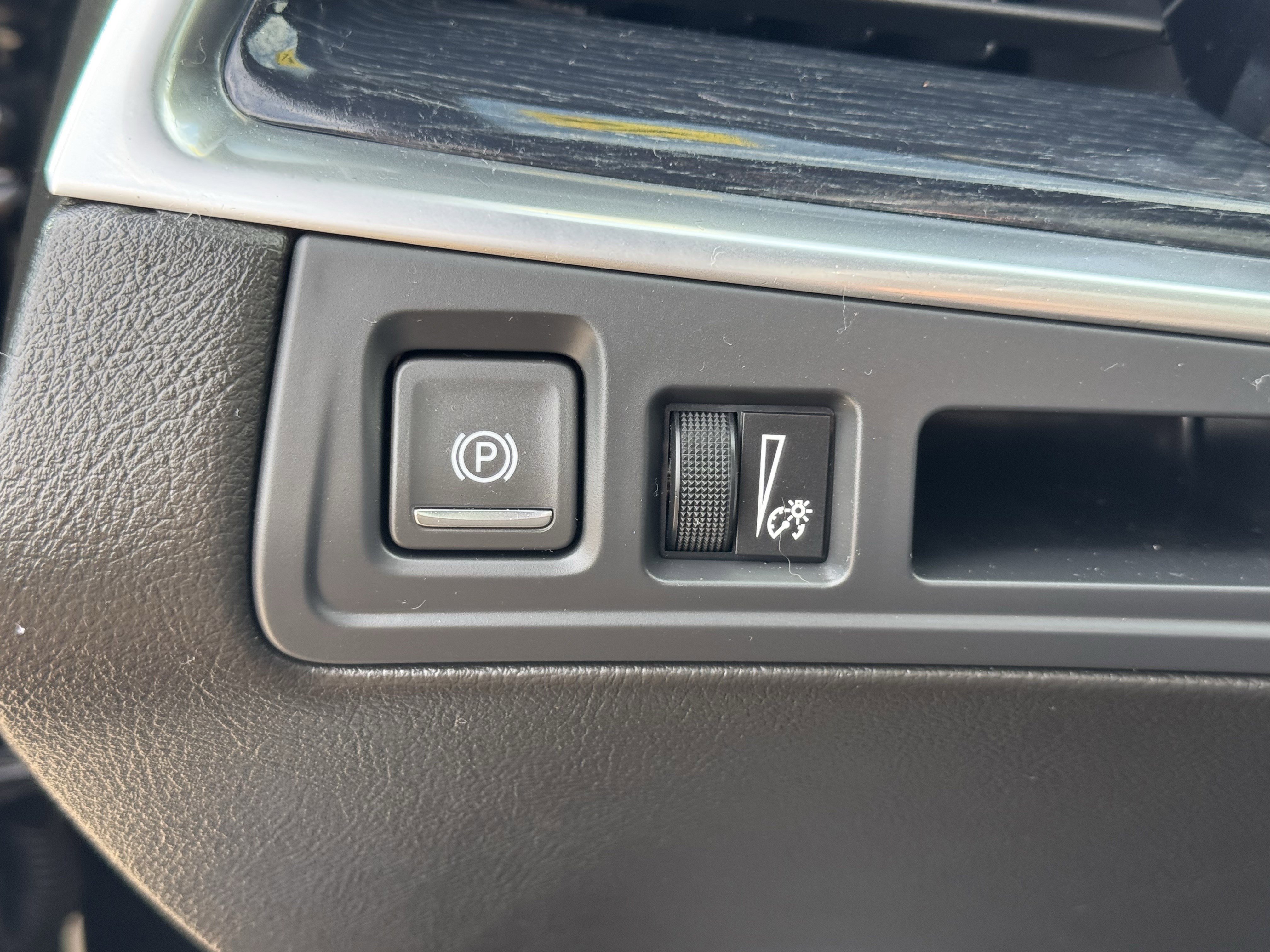 Used 2024 Cadillac XT5 Premium Luxury FWD image 25