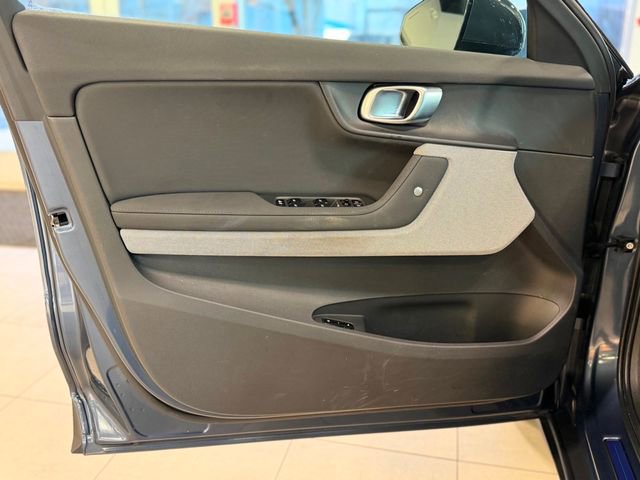 Used 2023 Polestar Polestar 2 w/ Pilot Pack image 19