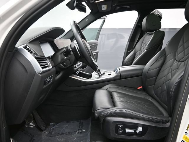 Used 2023 BMW X5 xDrive40i w/ Climate Comfort Package image 17