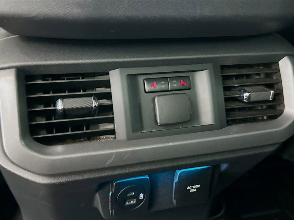 Used 2021 Ford F150 Lariat w/ Equipment Group 502A High image 26