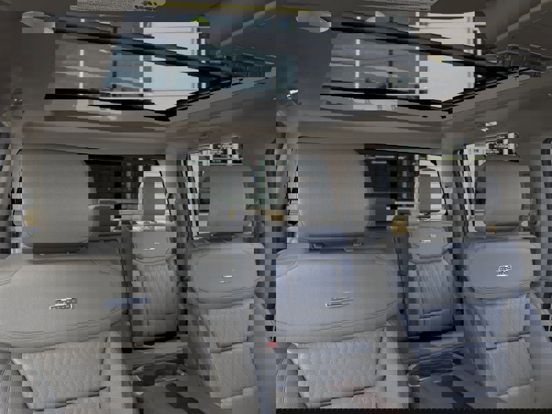 New 2026 Ford F350 4x4 Crew Cab DRW Super Duty image 22