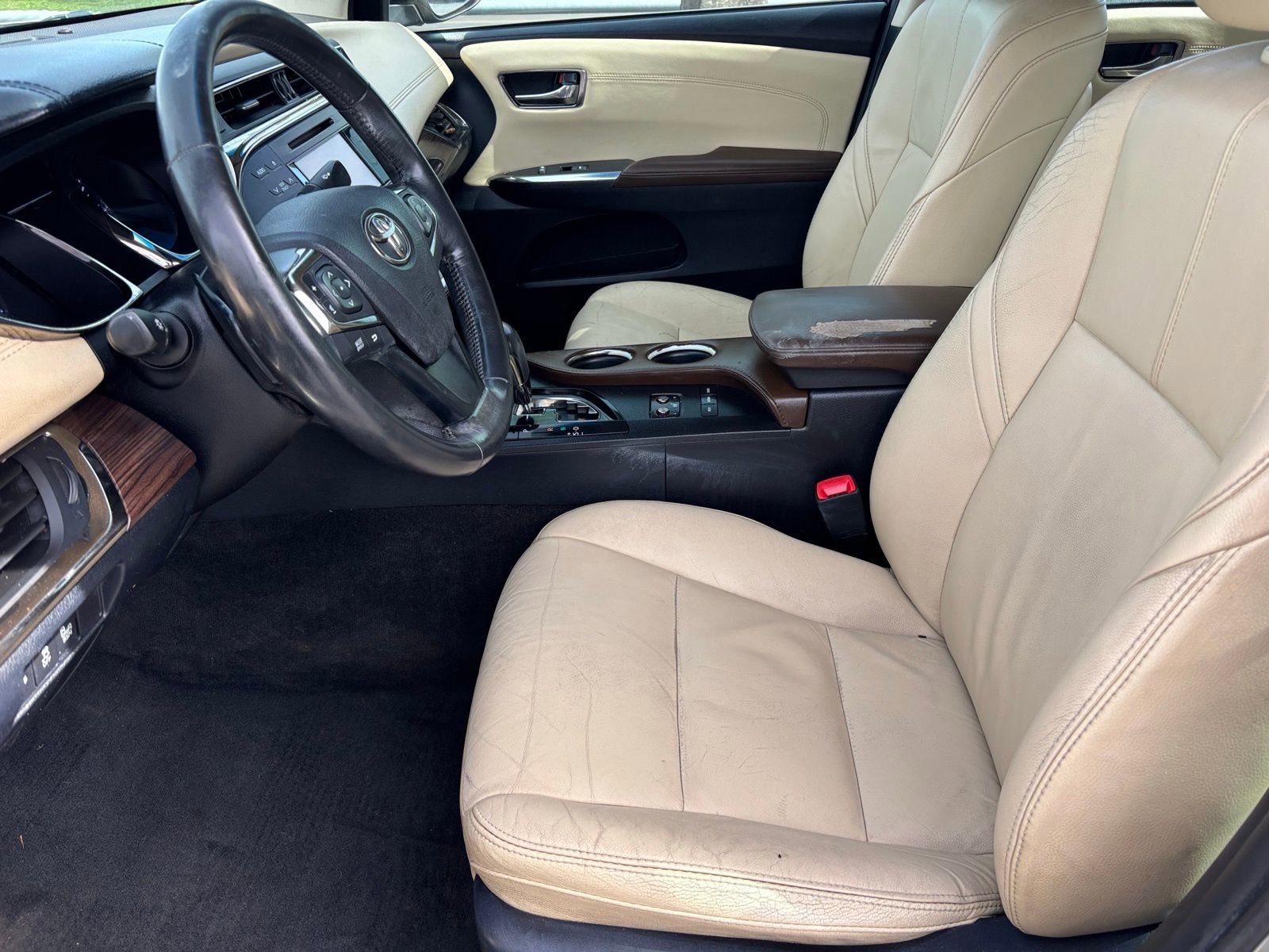 Used 2014 Toyota Avalon XLE Touring FWD image 18