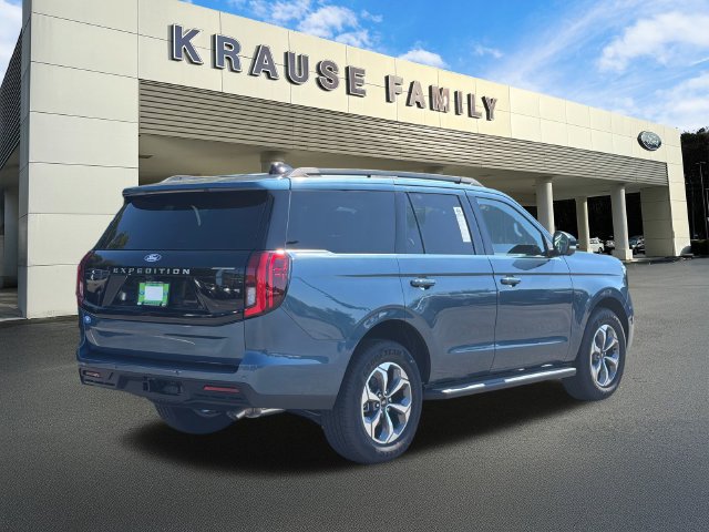 New 2027 Ford Expedition Active RWD image 8