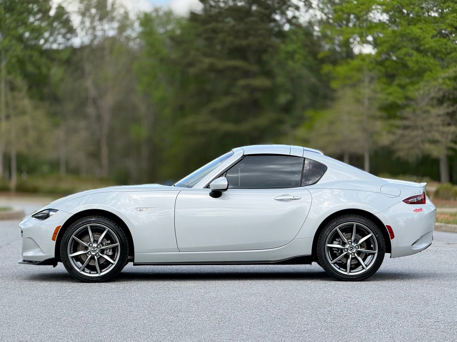 Used 2018 MAZDA MX-5 Miata RF Grand Touring image 9