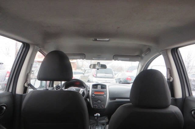 Used 2018 Nissan Versa Note S image 15